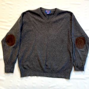 Pendleton V-Neck 100% wool sweater